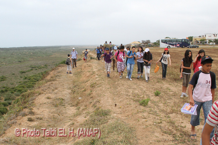 Marche vers le site prot�g� du SIBE