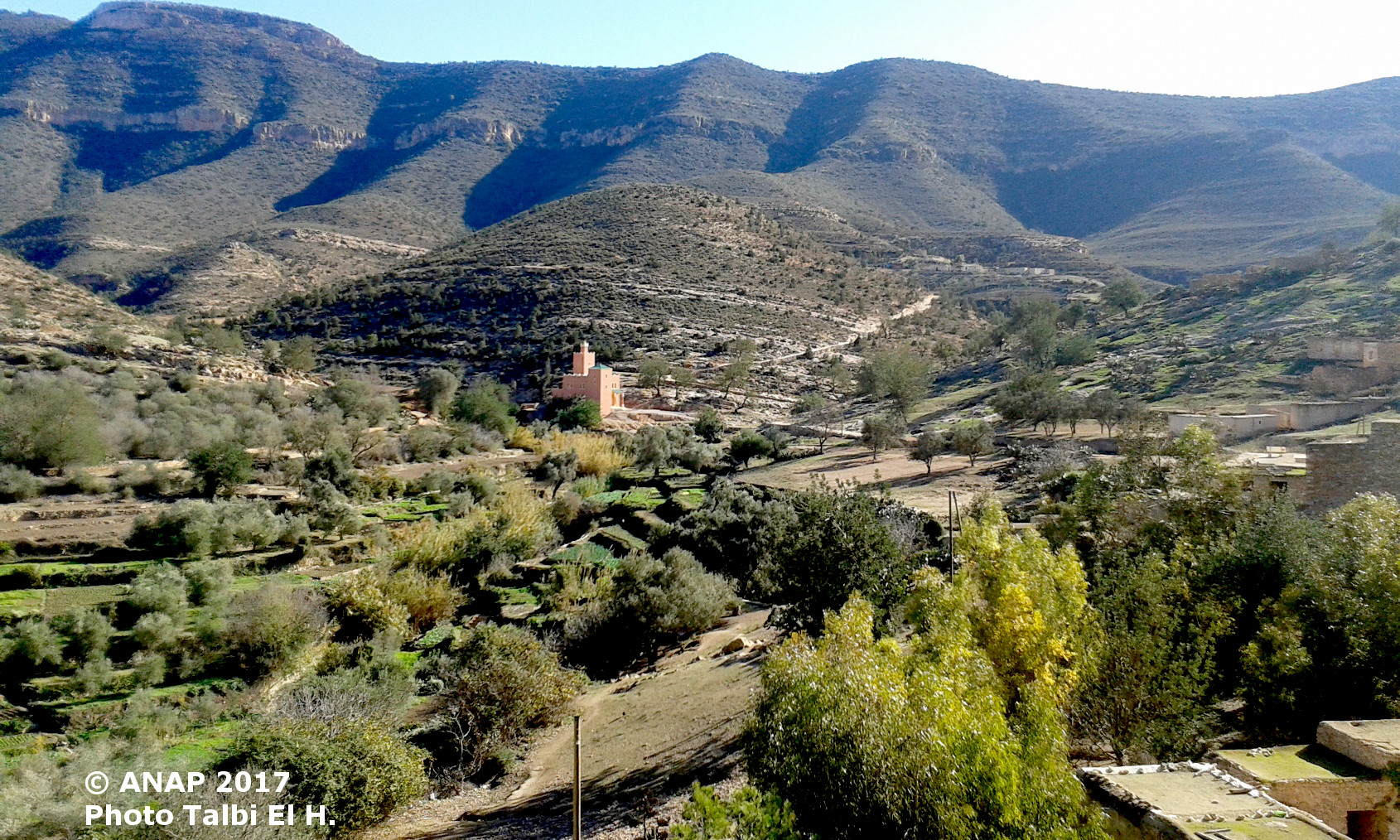 Paysages magnifiques le long de l'oued