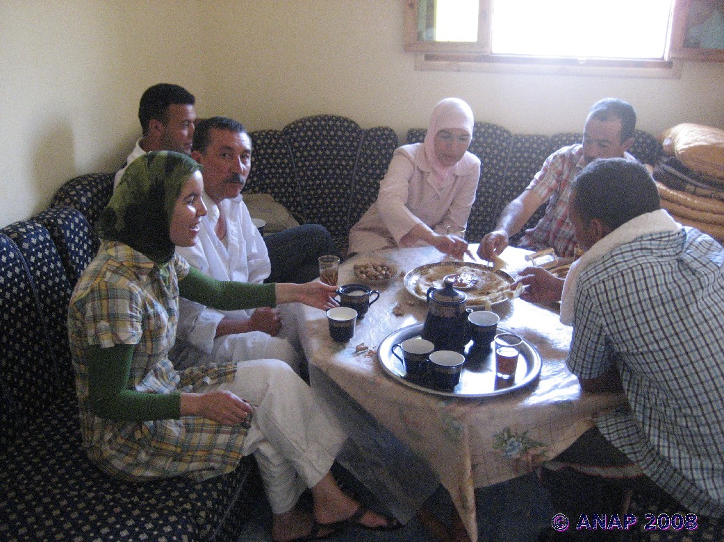 Petit d&eacute;jeuner dans g&icirc;te