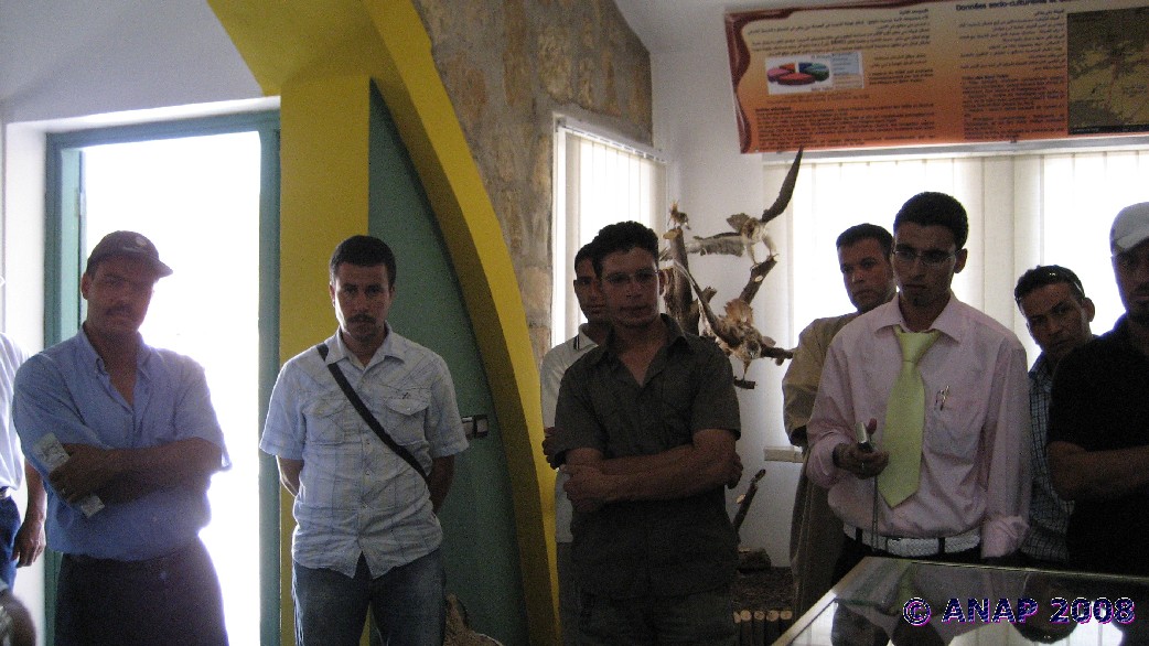 Infokiosque : salle d&acute;exposition