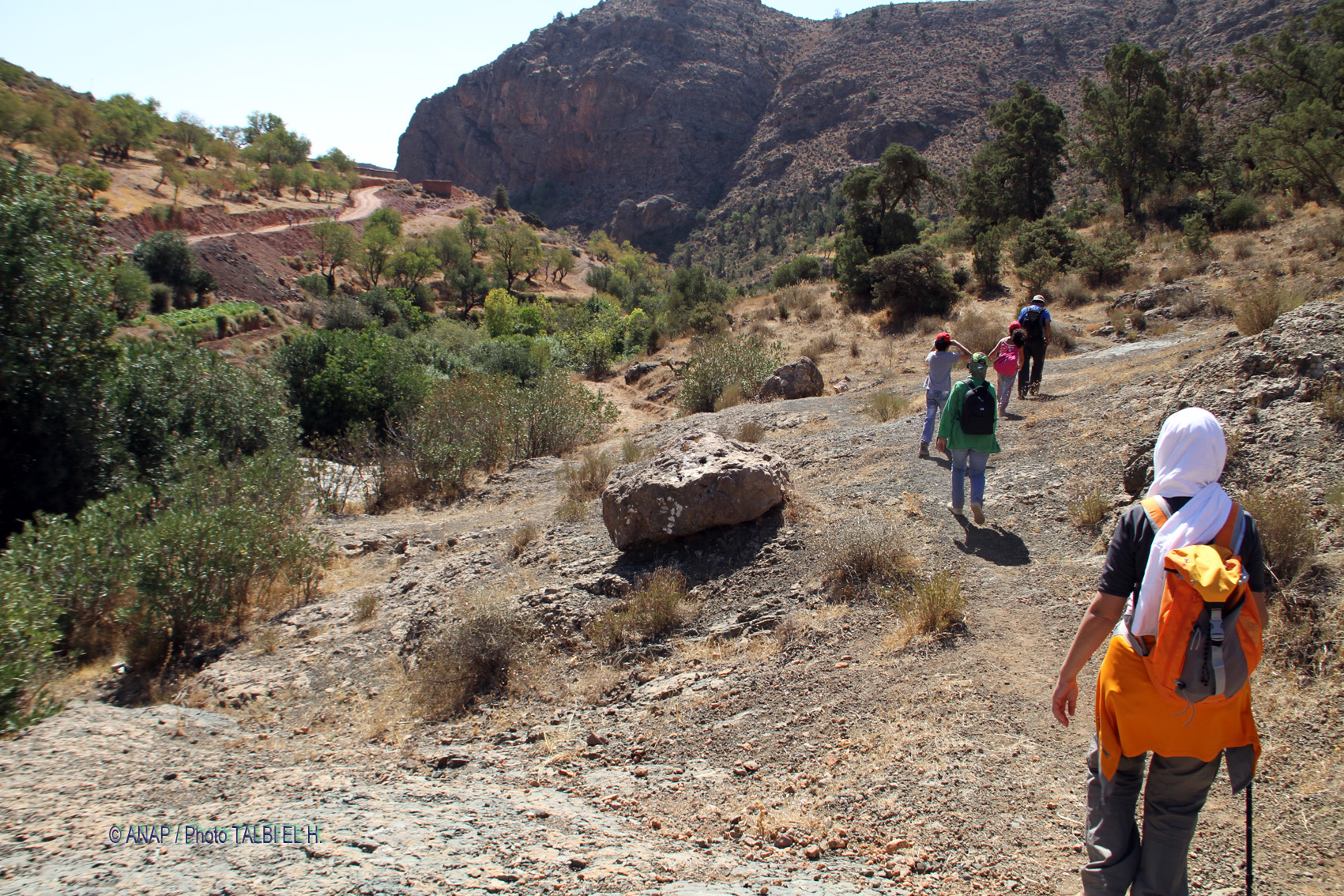 Travers�e du douar